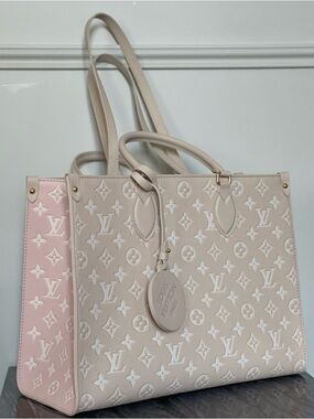 Louis Vuitton OnTheGo MM Limited Edition Spring In The City